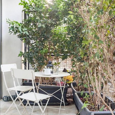 Vibrant Urban Chic Apartment Athens Exterior photo