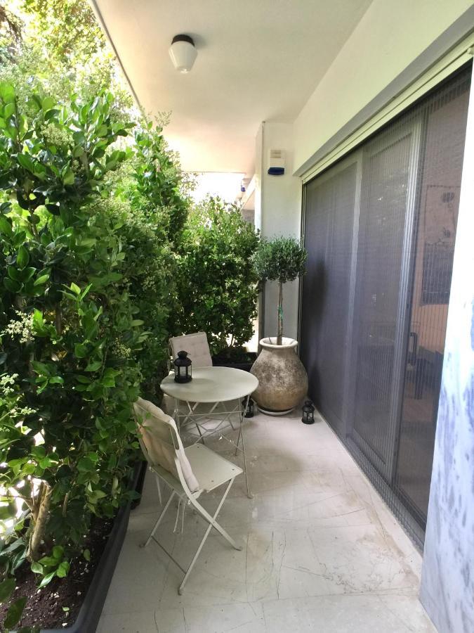 Vibrant Urban Chic Apartment Athens Exterior photo